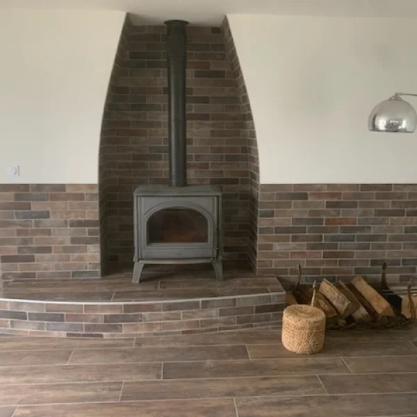 Réalisation d'un carrelage aux Essarts-en-Bocage par Projet Carrelage Brice Cossard